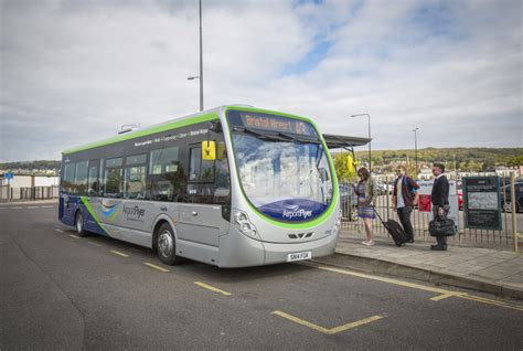 bus bristol to birmingham airport.